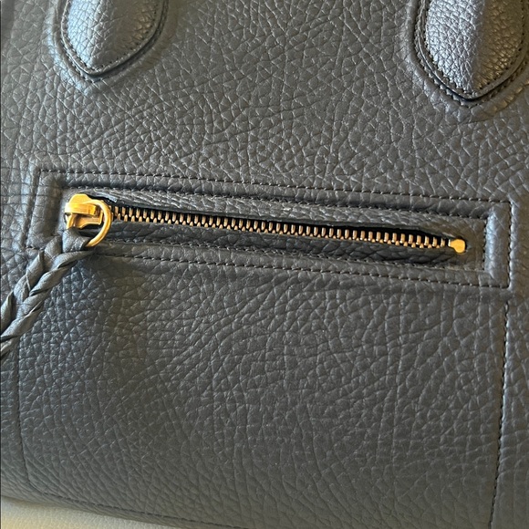 Céline Medium Phantom Bag Textured Calf, Dark Blue Gold Hardware - Picture 4 of 16
